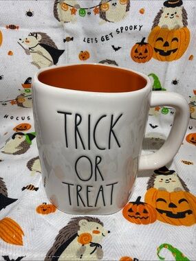 Rae Dunn TRICK OR TREAT double sided Mug with Pumpkins